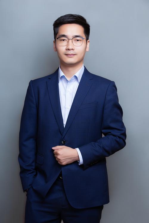 张进飘 创始人 & 执行董事